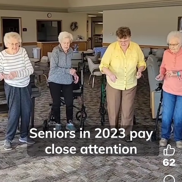 Shoulder bag - Picture 8 of 9